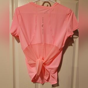 Zyia Pink Panel Split Back Mesh T-Shirt Size Large